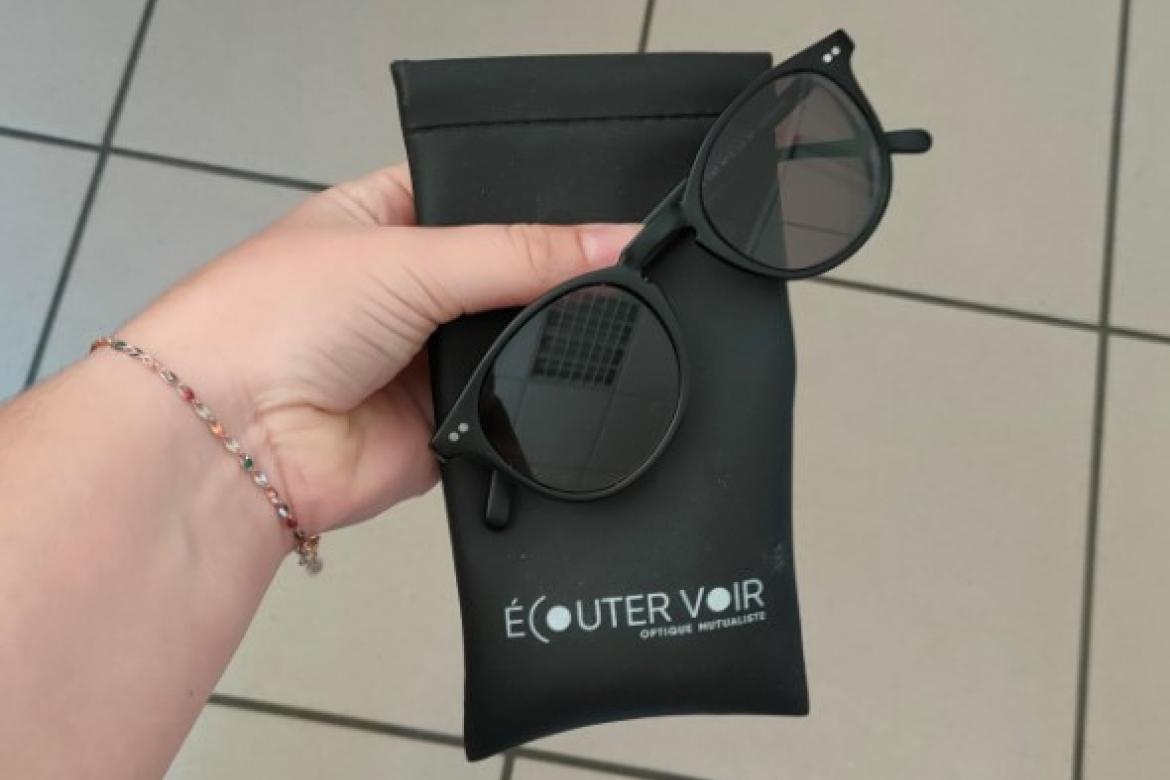 PAIRE DE LUNETTES 27.07.2023